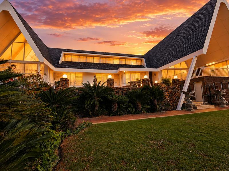 4 Bedroom Property for Sale in Villieria Gauteng