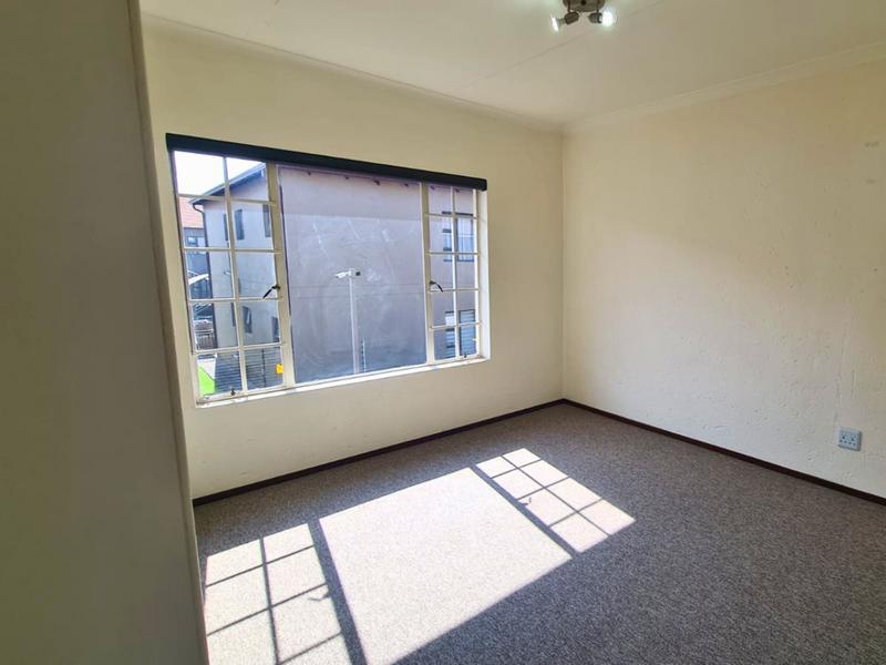 2 Bedroom Property for Sale in Brentwood Park Gauteng