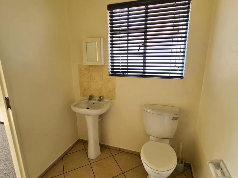 2 Bedroom Property for Sale in Brentwood Park Gauteng