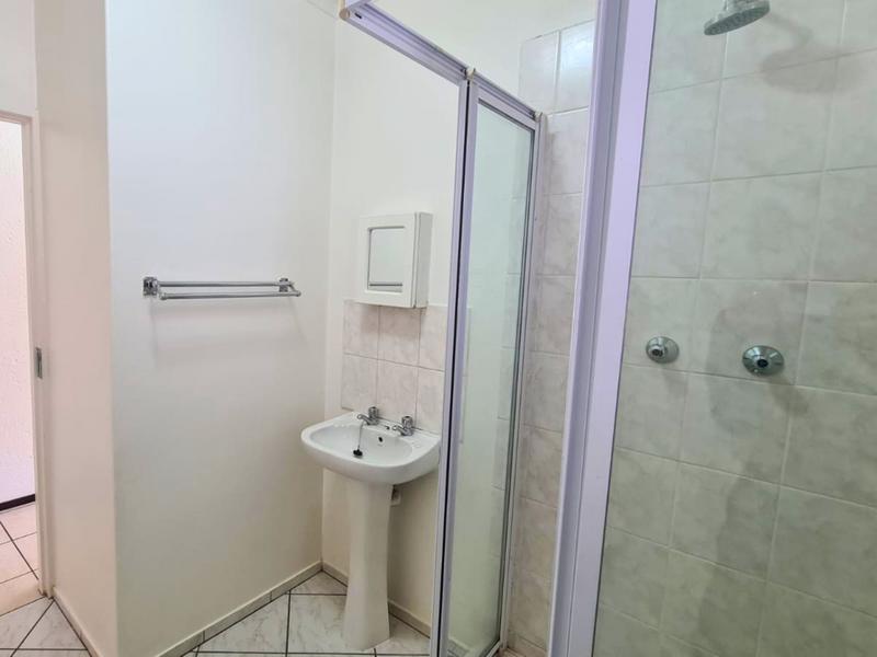 2 Bedroom Property for Sale in Brentwood Park Gauteng