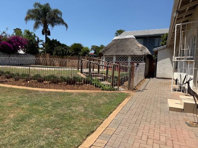 3 Bedroom Property for Sale in Eastleigh Gauteng