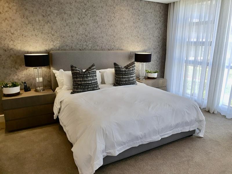 To Let 2 Bedroom Property for Rent in Houghton Estate Gauteng