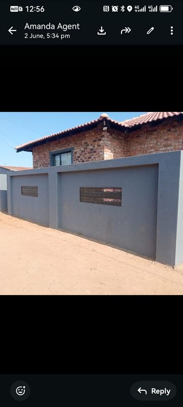 8 Bedroom Property for Sale in Natalspruit Gauteng