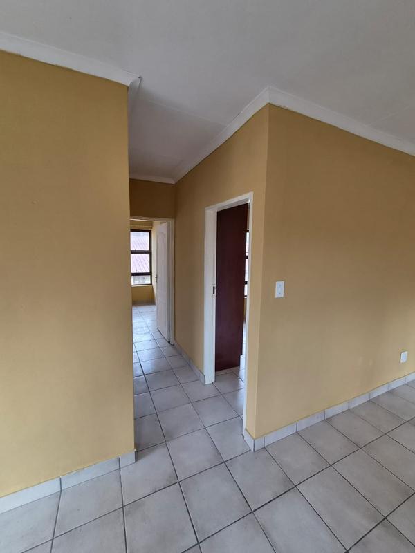 To Let 2 Bedroom Property for Rent in Erasmia Gauteng