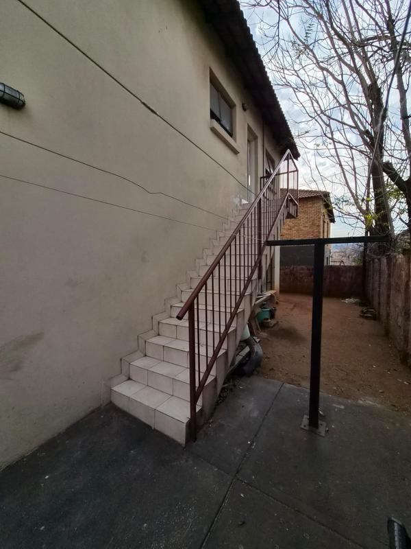 To Let 2 Bedroom Property for Rent in Erasmia Gauteng