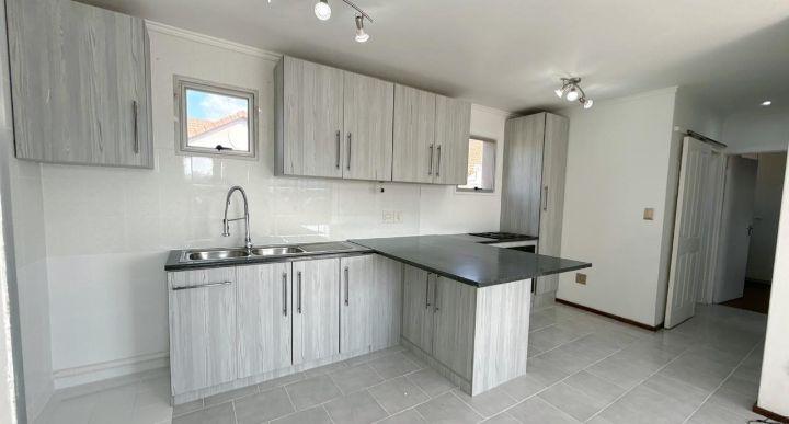 2 Bedroom Property for Sale in Glenanda Gauteng