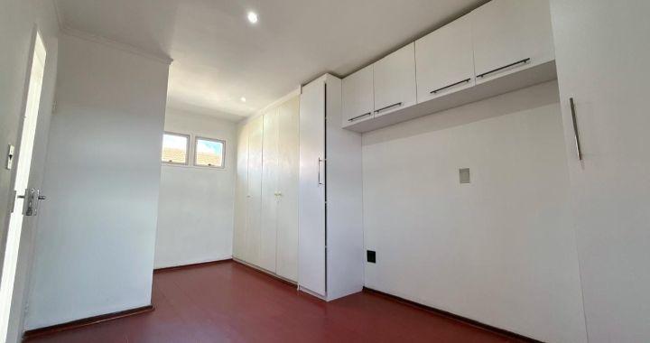 2 Bedroom Property for Sale in Glenanda Gauteng