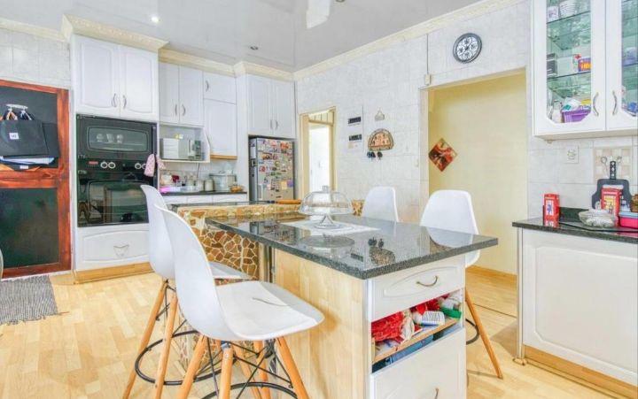 4 Bedroom Property for Sale in Ridgeway Gauteng