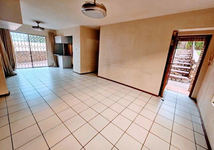 2 Bedroom Property for Sale in Ridgeway Gauteng