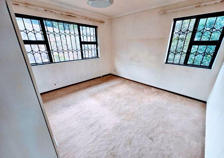 2 Bedroom Property for Sale in Ridgeway Gauteng