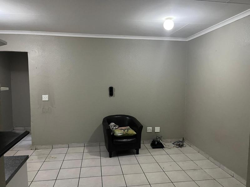 To Let 3 Bedroom Property for Rent in Salfin Gauteng