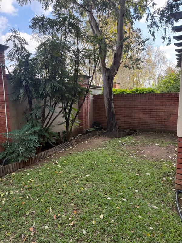 To Let 2 Bedroom Property for Rent in Sunninghill Gauteng