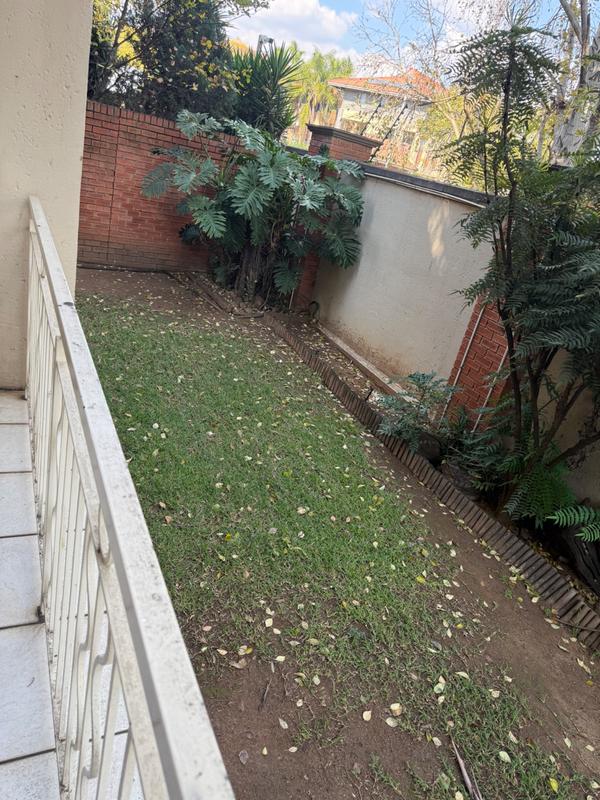 To Let 2 Bedroom Property for Rent in Sunninghill Gauteng