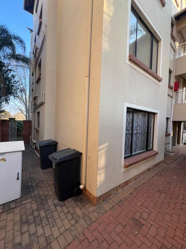 2 Bedroom Property for Sale in Sunninghill Gauteng
