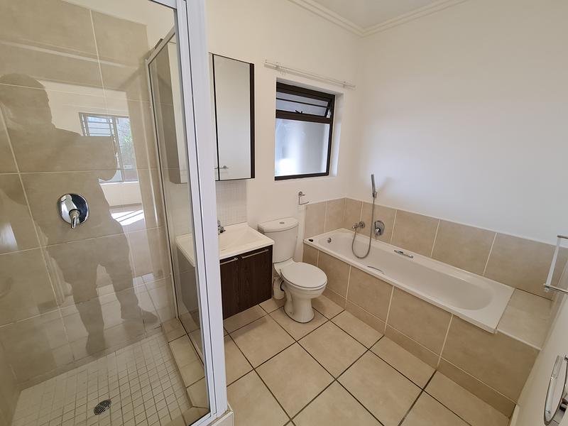 To Let 1 Bedroom Property for Rent in Bryanston Gauteng