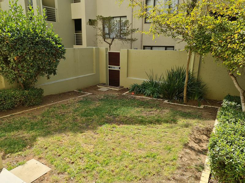 To Let 1 Bedroom Property for Rent in Bryanston Gauteng
