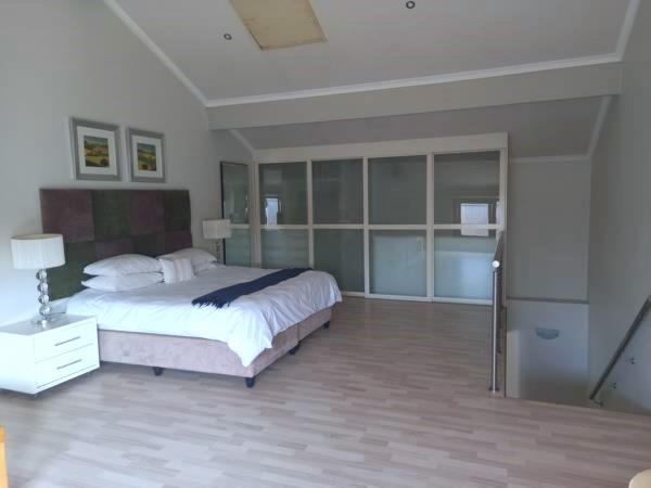 To Let 1 Bedroom Property for Rent in Morningside Gauteng