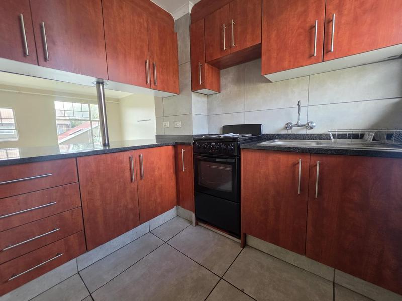 2 Bedroom Property for Sale in Verwoerdpark Gauteng