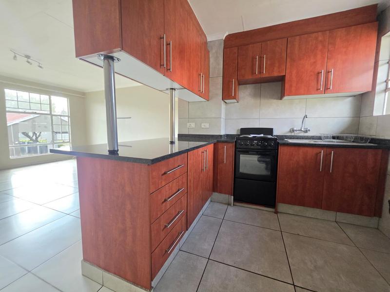2 Bedroom Property for Sale in Verwoerdpark Gauteng