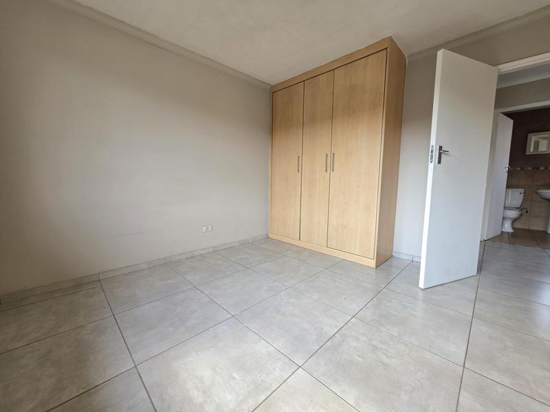 2 Bedroom Property for Sale in Verwoerdpark Gauteng