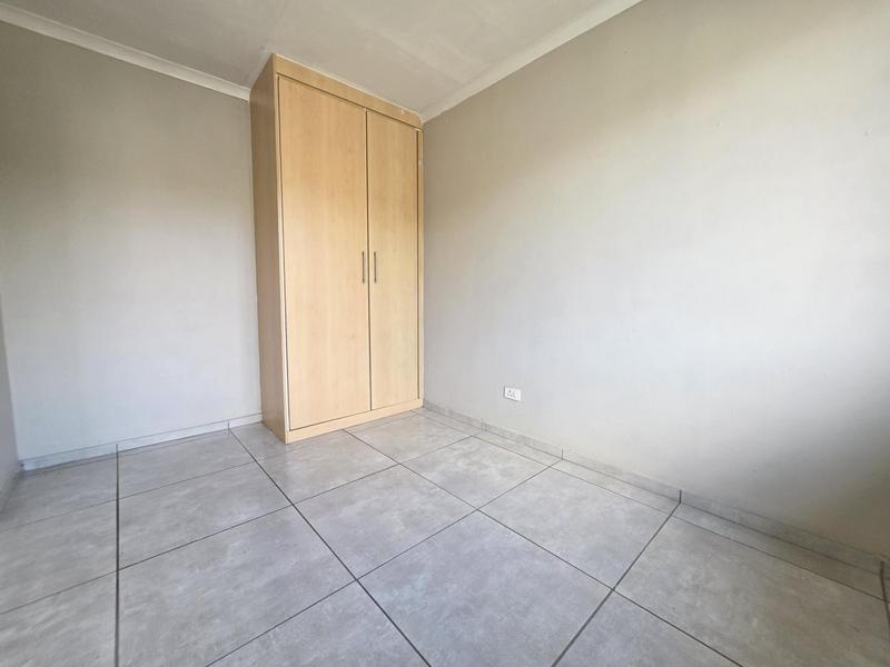 2 Bedroom Property for Sale in Verwoerdpark Gauteng
