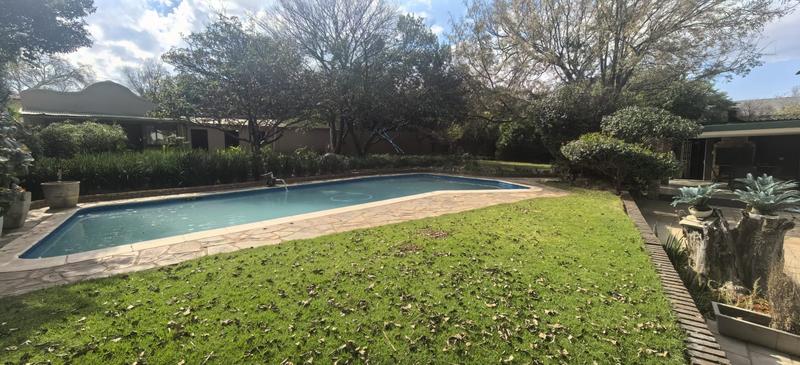 6 Bedroom Property for Sale in Florida Gauteng