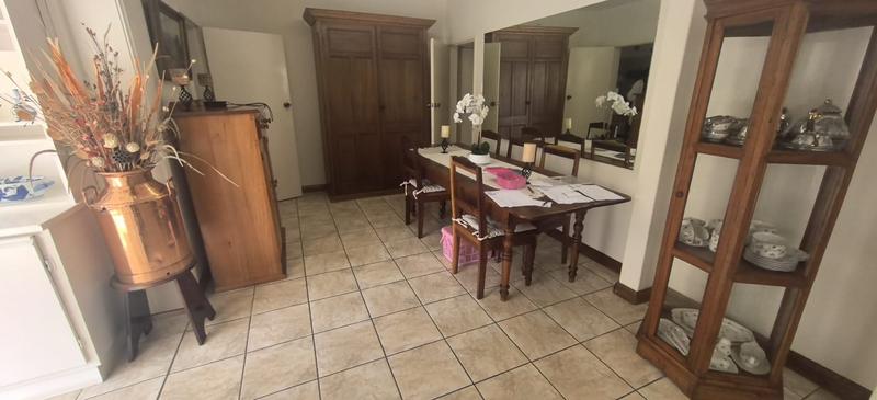 6 Bedroom Property for Sale in Florida Gauteng