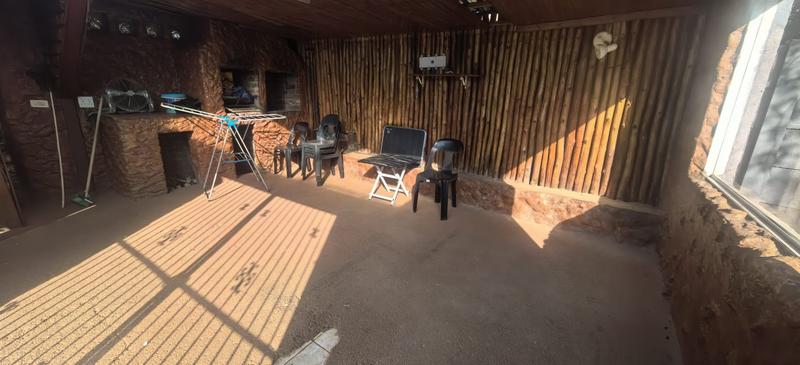 4 Bedroom Property for Sale in Lindhaven Gauteng