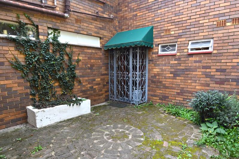 To Let 3 Bedroom Property for Rent in Sandown Gauteng