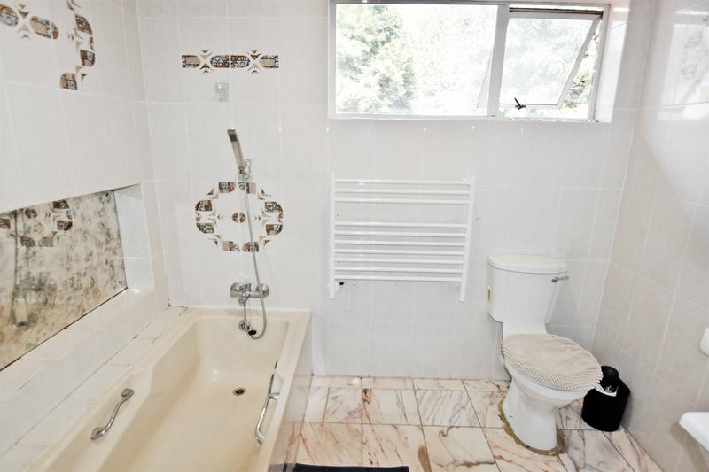To Let 3 Bedroom Property for Rent in Sandown Gauteng