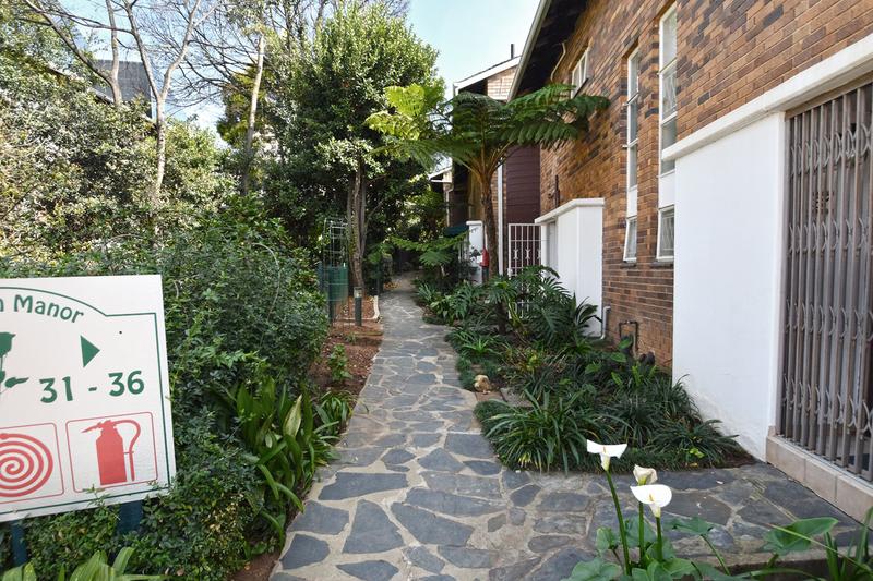 To Let 3 Bedroom Property for Rent in Sandown Gauteng