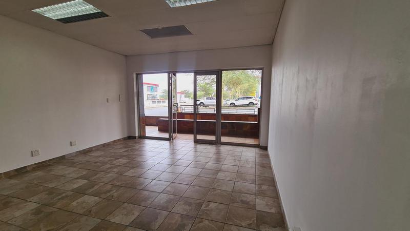 To Let Commercial Property for Rent in Lynnwood Ridge Gauteng