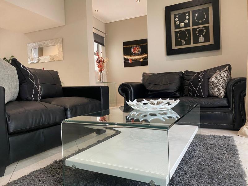To Let 2 Bedroom Property for Rent in Morningside Gauteng