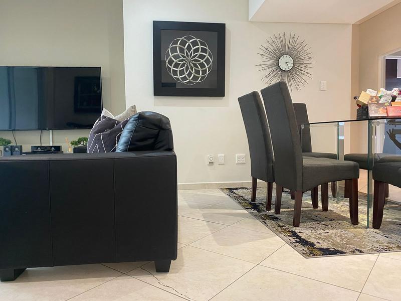To Let 2 Bedroom Property for Rent in Morningside Gauteng
