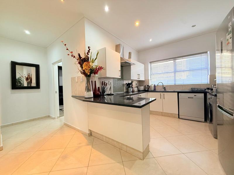 To Let 2 Bedroom Property for Rent in Morningside Gauteng