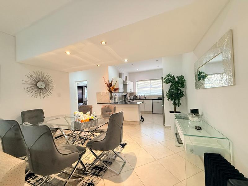 To Let 2 Bedroom Property for Rent in Morningside Gauteng