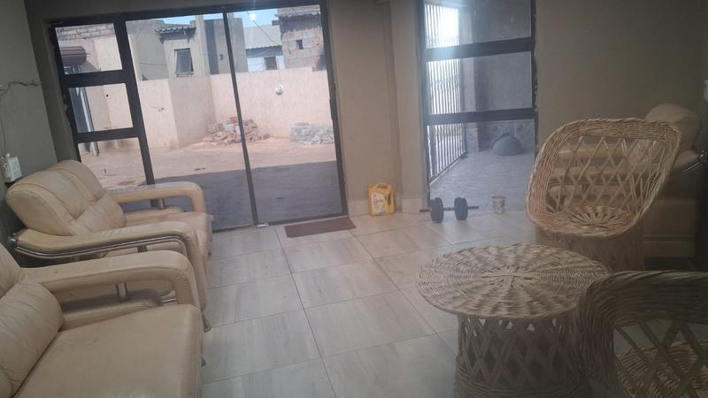 2 Bedroom Property for Sale in Katlehong South Gauteng