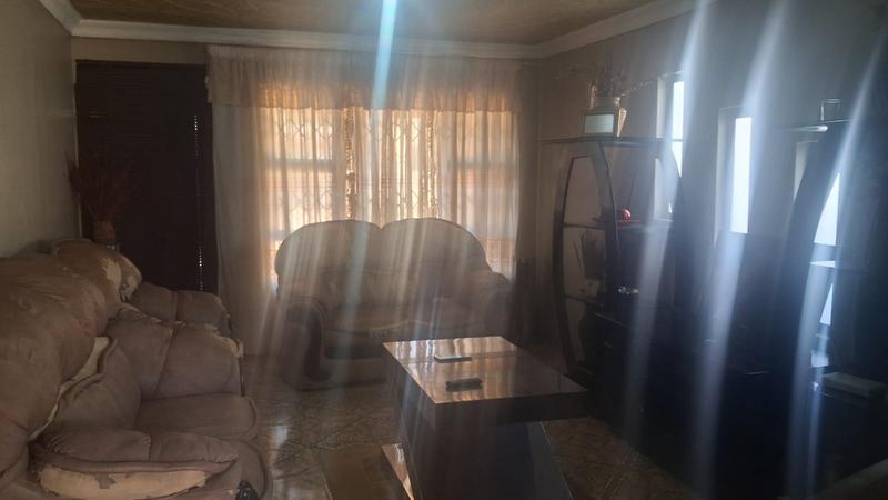 2 Bedroom Property for Sale in Katlehong South Gauteng