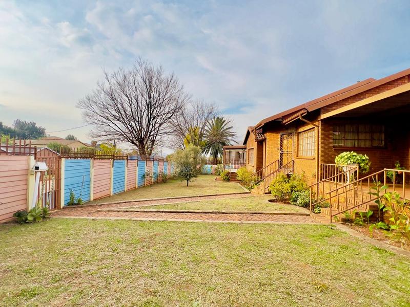 3 Bedroom Property for Sale in Palm Ridge Ext 2 Gauteng
