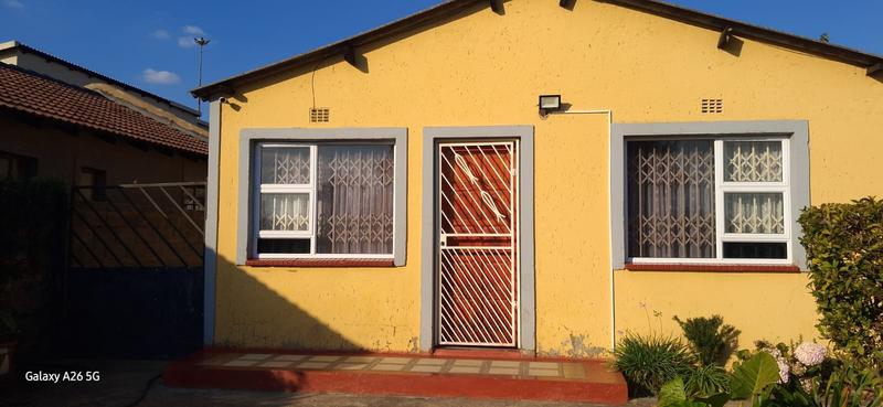 2 Bedroom Property for Sale in Pimville Gauteng