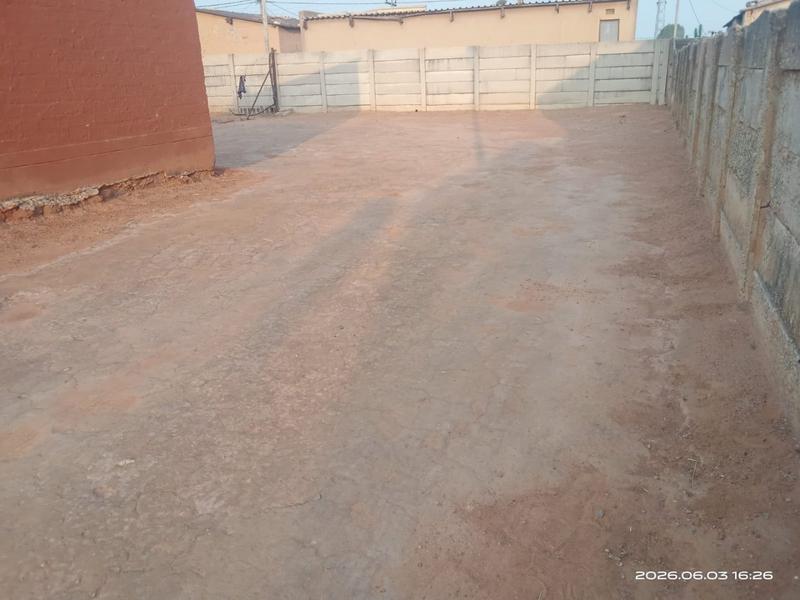 1 Bedroom Property for Sale in Duduza Gauteng