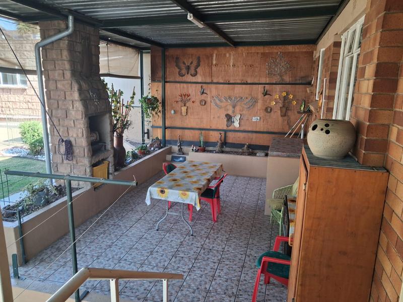 3 Bedroom Property for Sale in South Crest Gauteng
