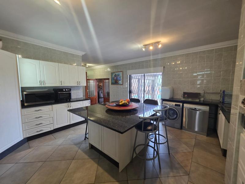 3 Bedroom Property for Sale in Birchleigh Gauteng