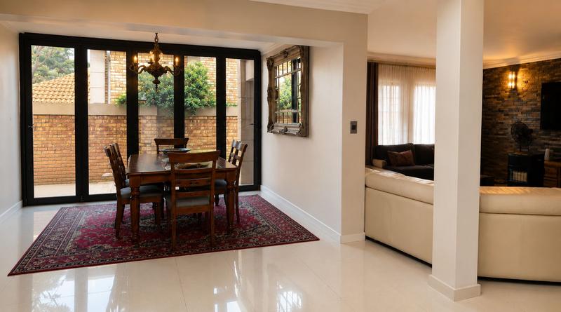 To Let 3 Bedroom Property for Rent in Beverley Gauteng