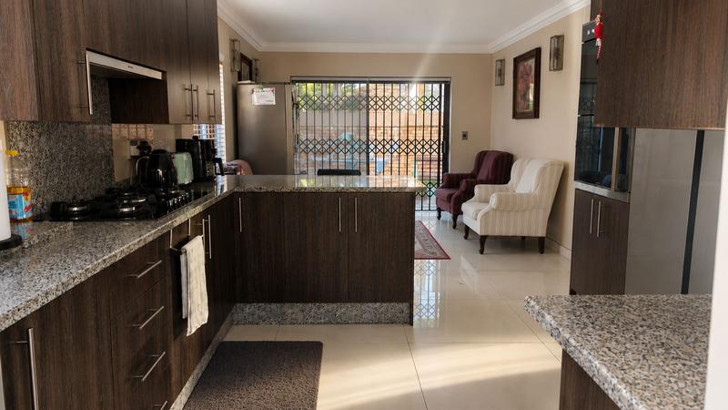 To Let 3 Bedroom Property for Rent in Beverley Gauteng