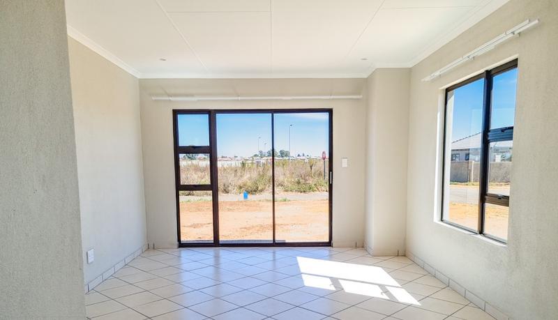 3 Bedroom Property for Sale in Windmill Park Gauteng