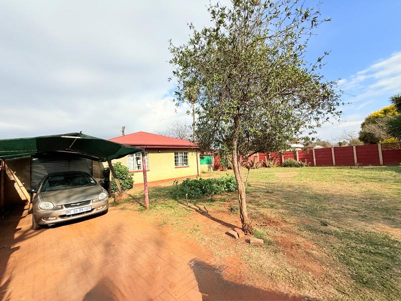 2 Bedroom Property for Sale in Vanderbijlpark CW 5 Gauteng