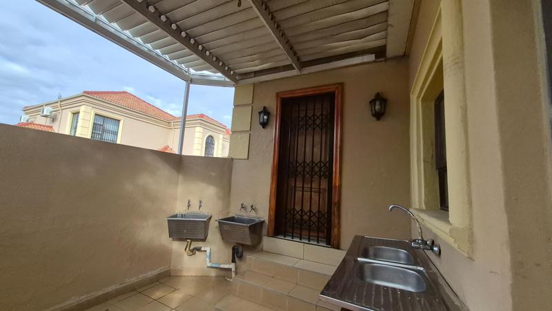 3 Bedroom Property for Sale in Erasmia Gauteng