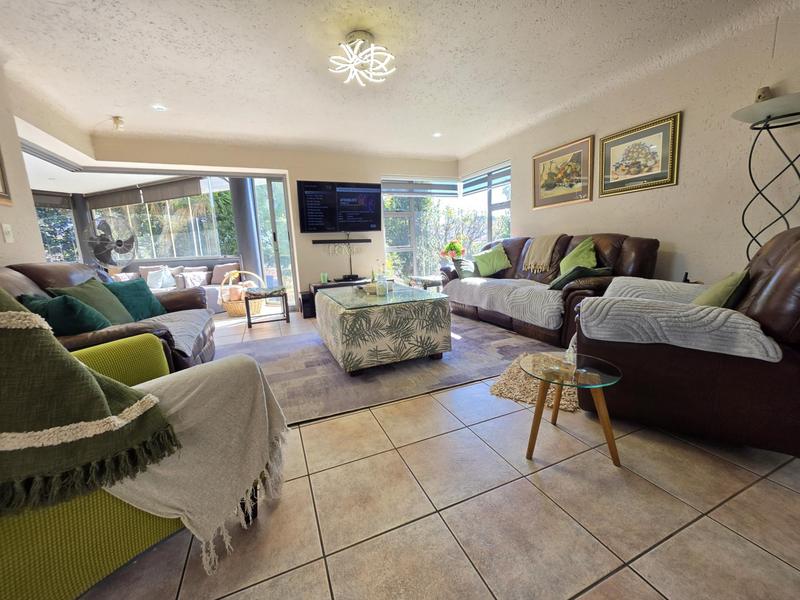 5 Bedroom Property for Sale in Meyersdal Gauteng