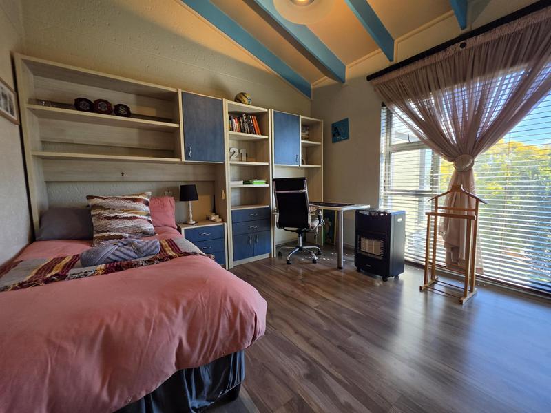 5 Bedroom Property for Sale in Meyersdal Gauteng